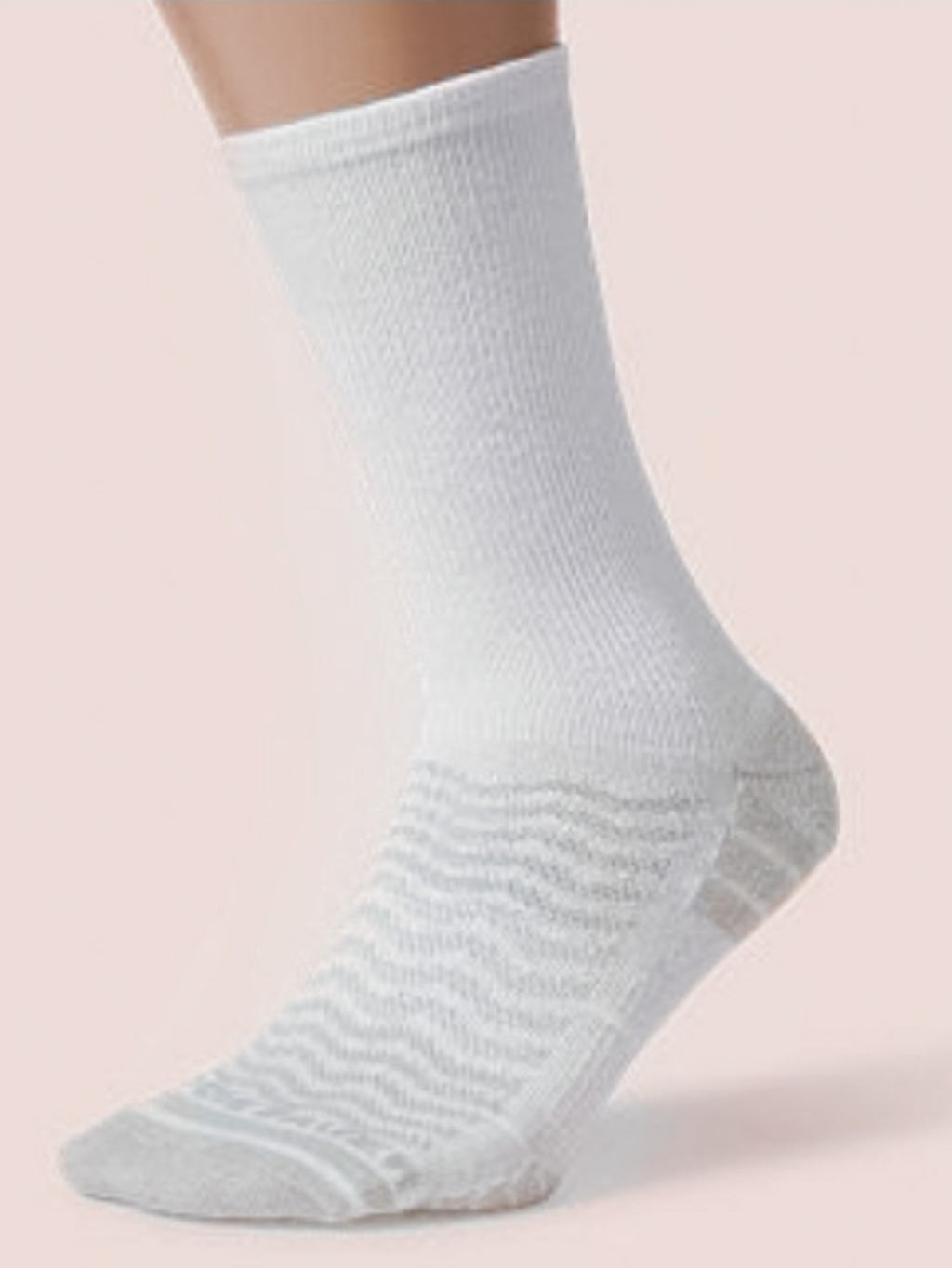 New Eddie Bauer Adventure Coolmax Lightweight Ecomade Hiking Crew Socks - 2 Pack